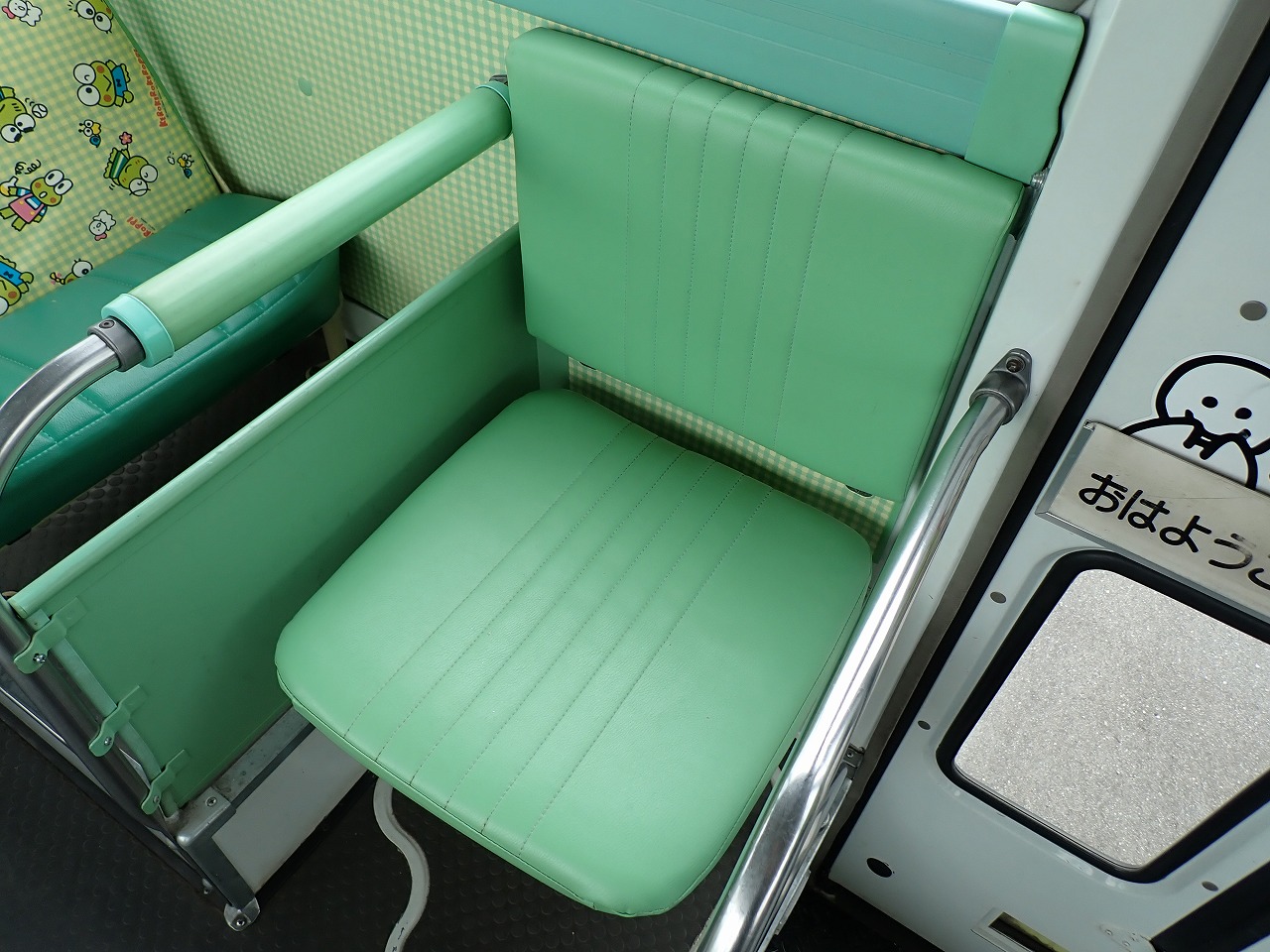 NISSAN Civilian Bus
