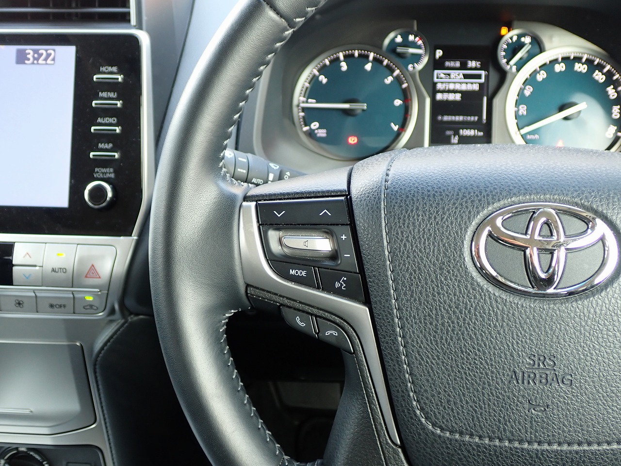 TOYOTA Land Cruiser Prado