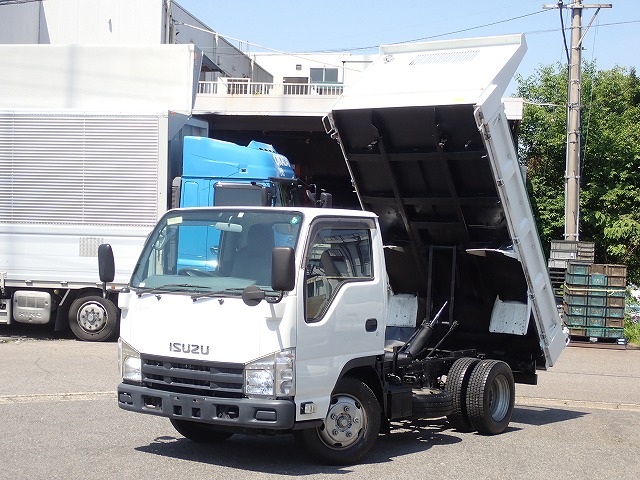 ISUZU Elf Truck