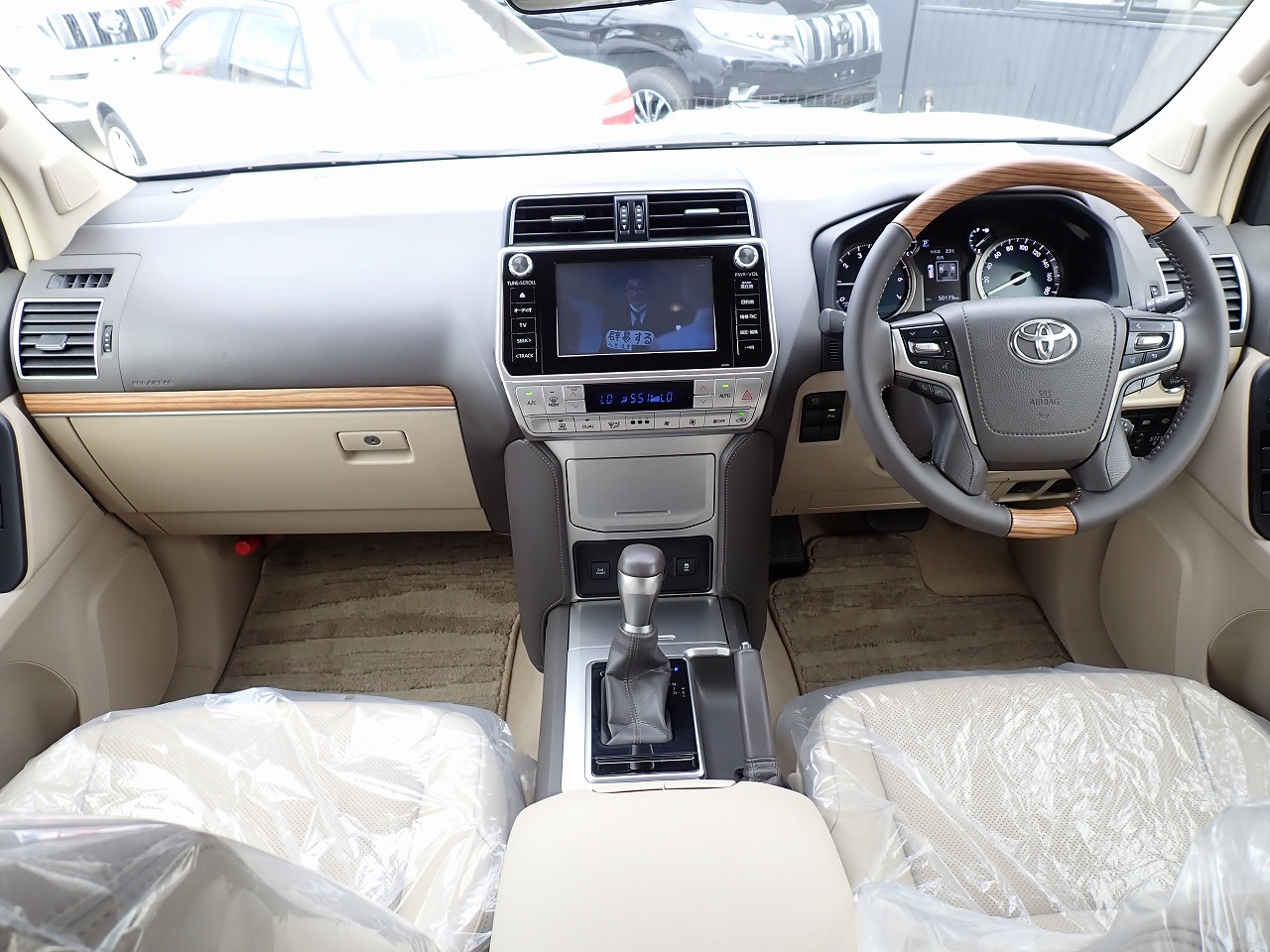 TOYOTA Land Cruiser Prado