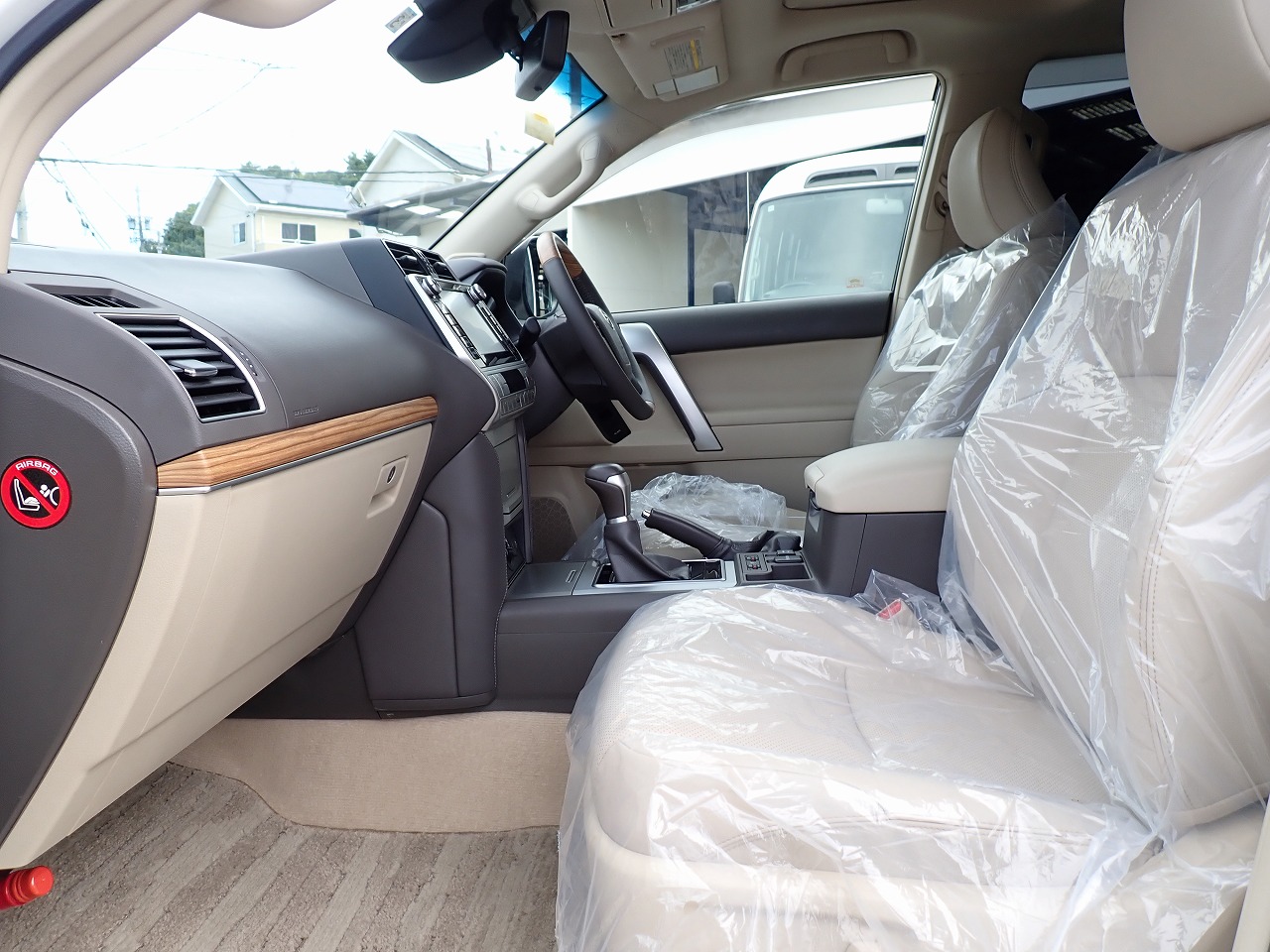 TOYOTA Land Cruiser Prado