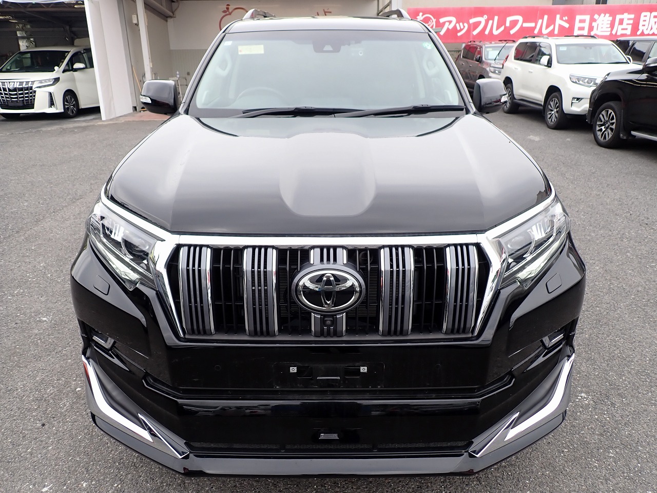TOYOTA Land Cruiser Prado