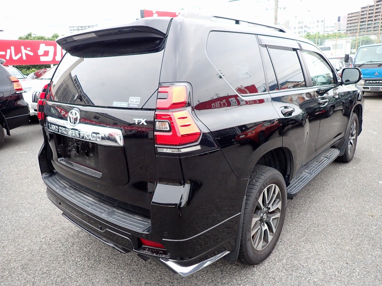 TOYOTA Land Cruiser Prado