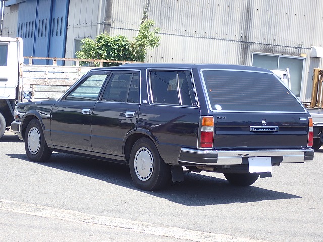 NISSAN Cedric
