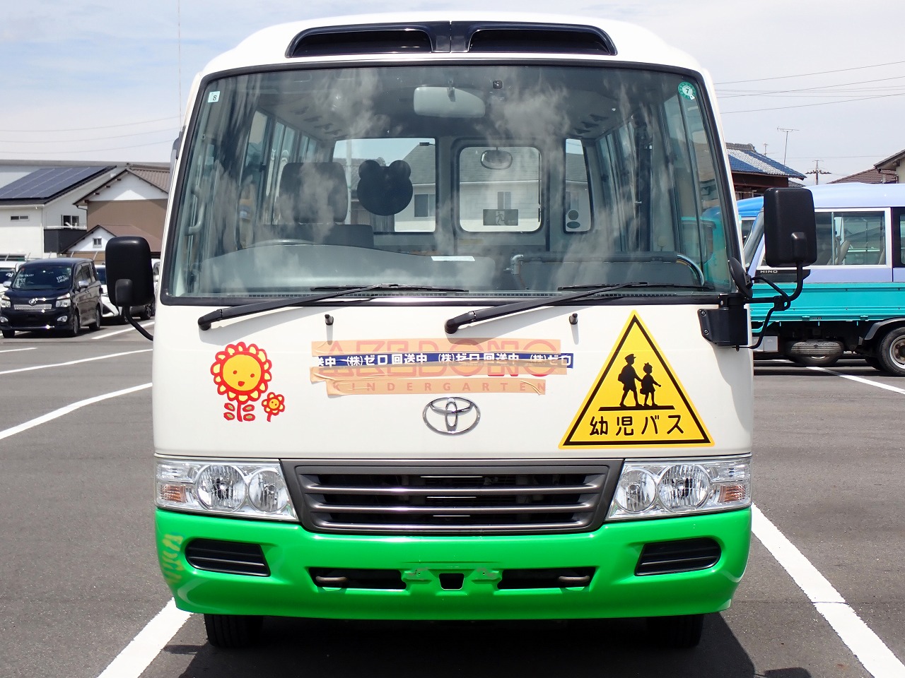 TOYOTA Coaster