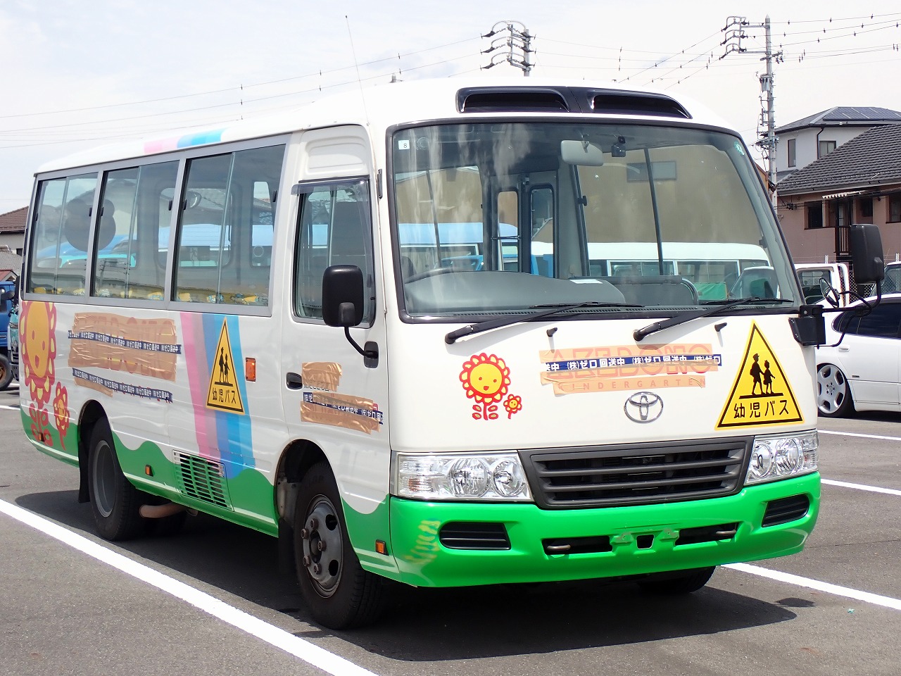 TOYOTA Coaster