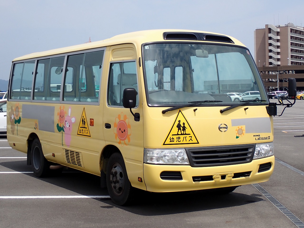 HINO LIESSE II
