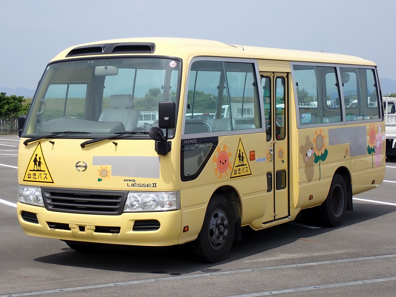HINO LIESSE II