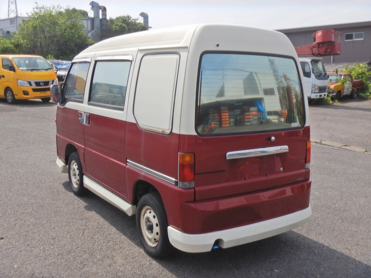 SUBARU Sambar Van