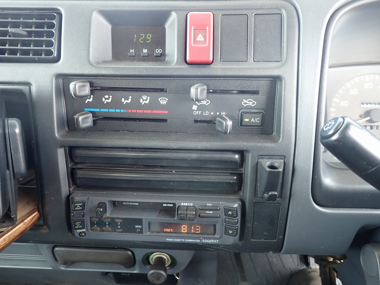 TOYOTA Dyna Truck