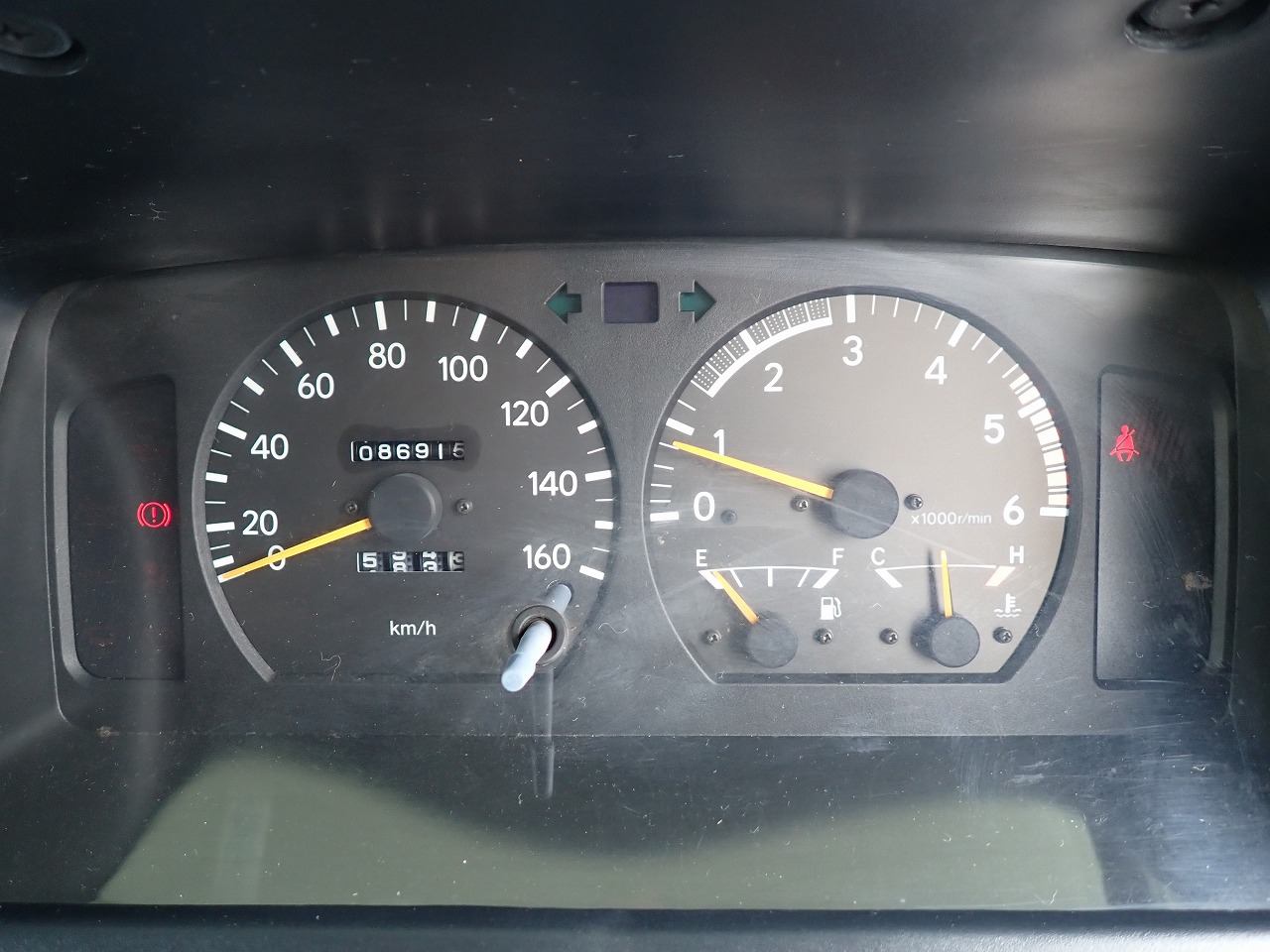 TOYOTA Dyna Truck