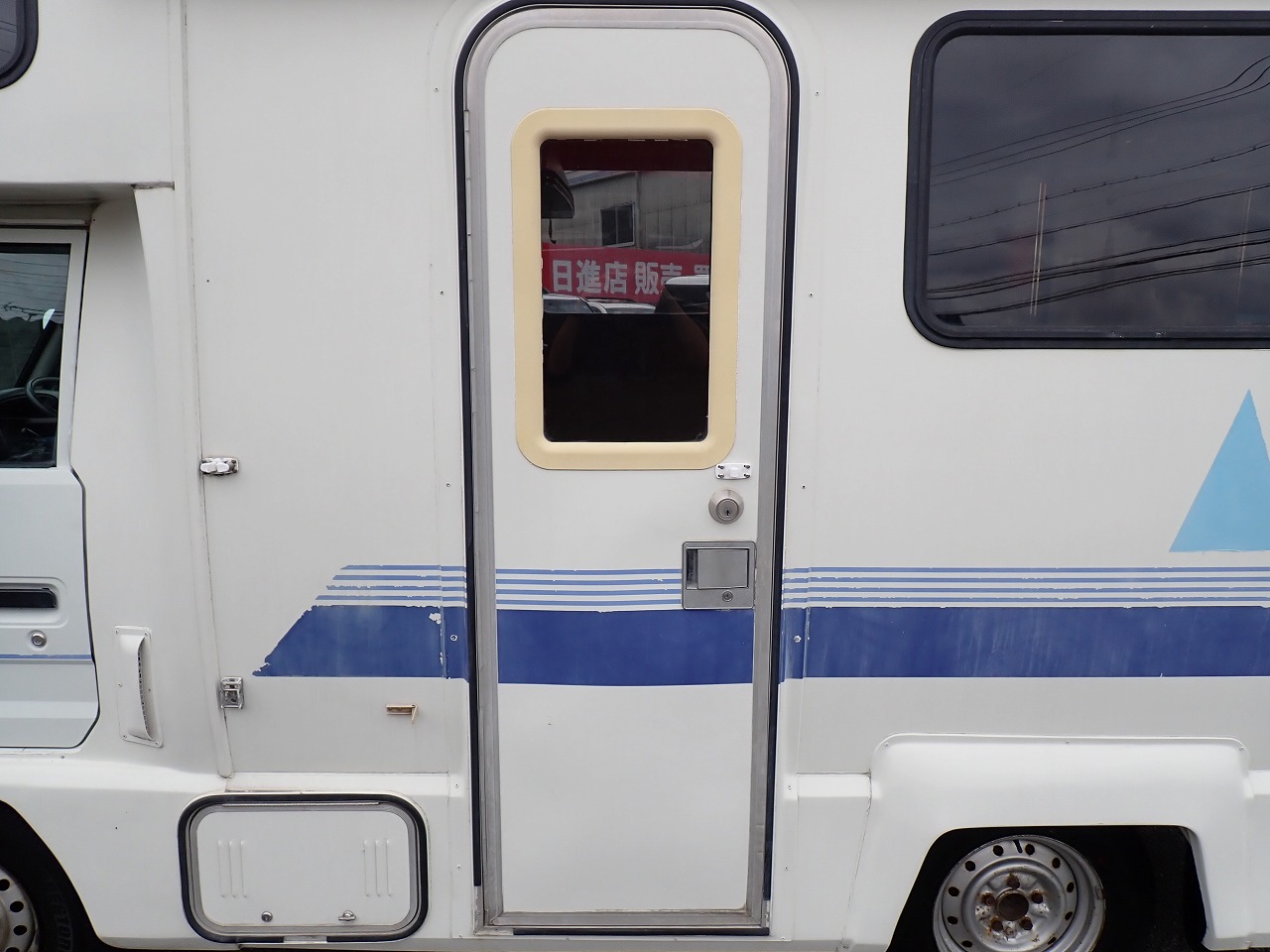 TOYOTA Dyna Truck