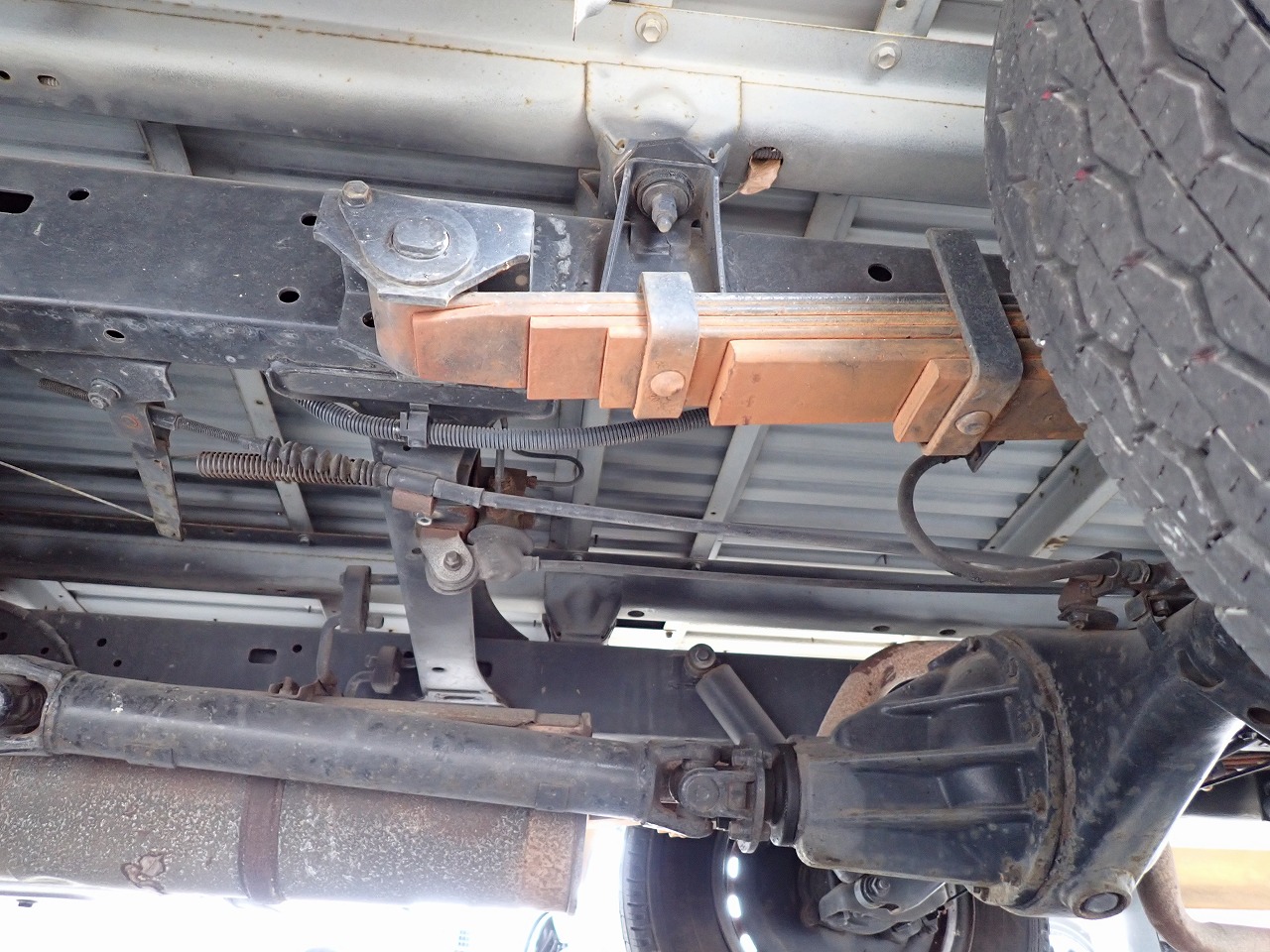 TOYOTA Dyna Truck