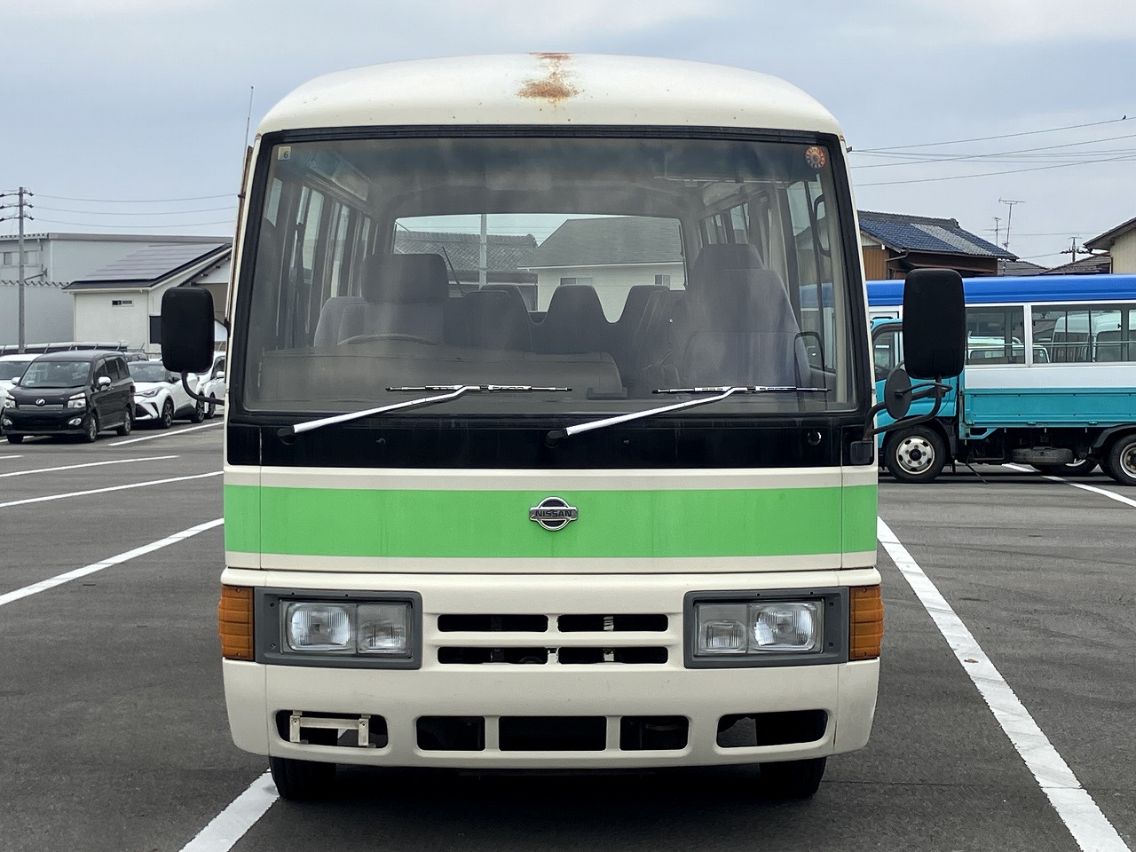 NISSAN Civilian Bus