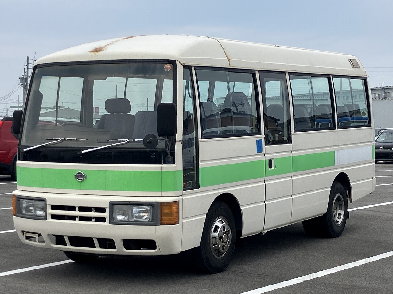 NISSAN Civilian Bus