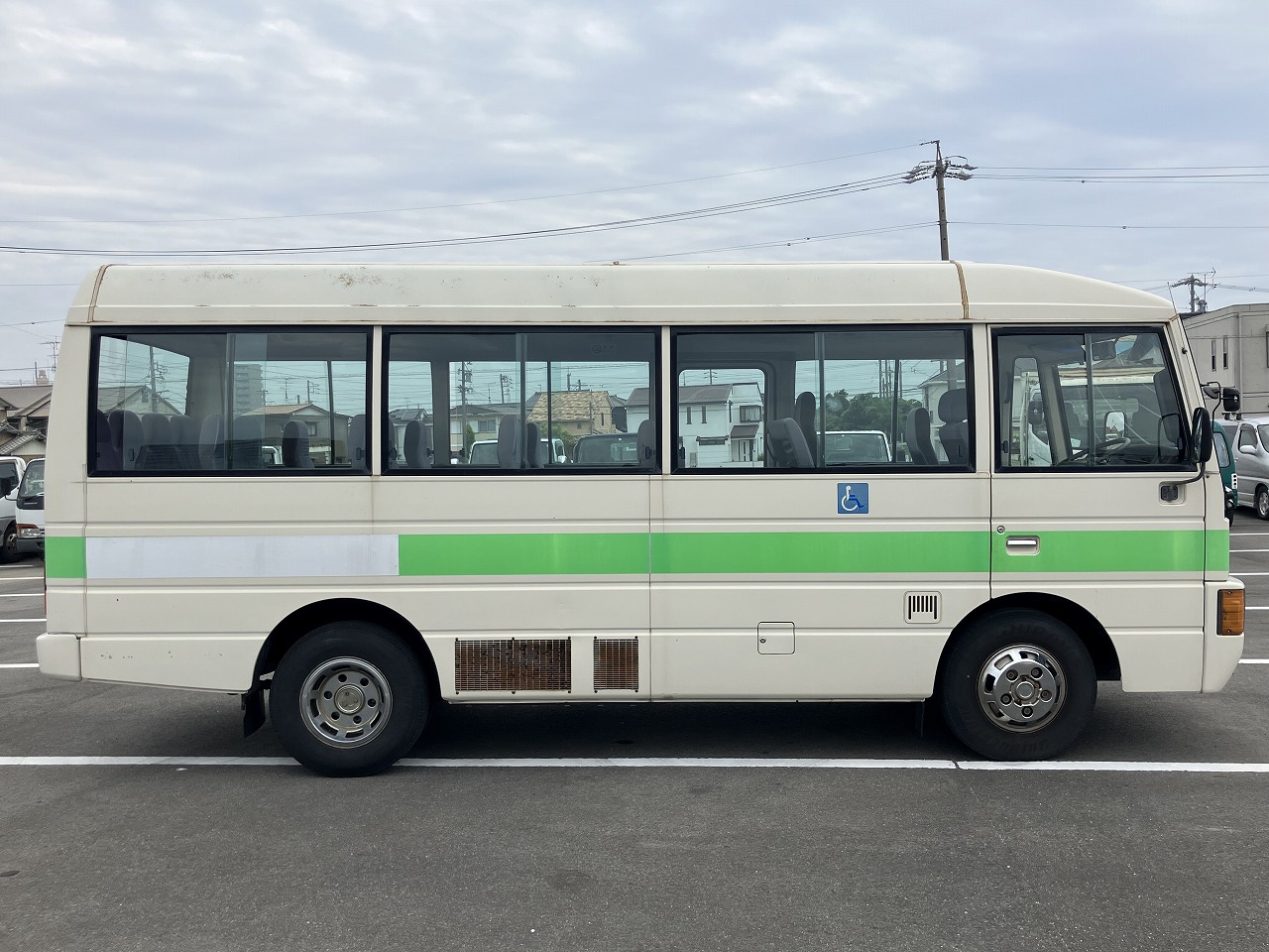 NISSAN Civilian Bus
