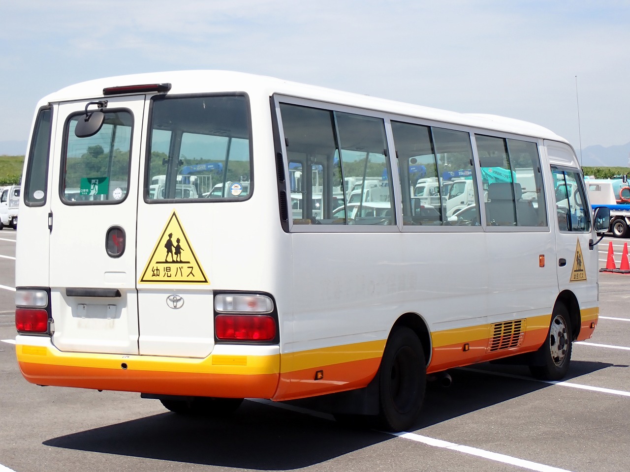 TOYOTA Coaster