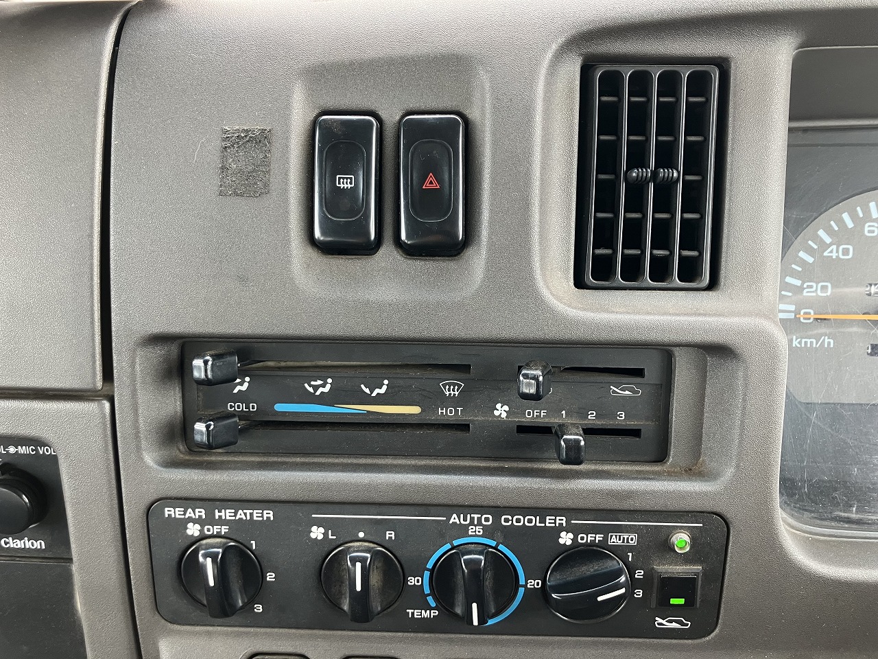 NISSAN Civilian Bus