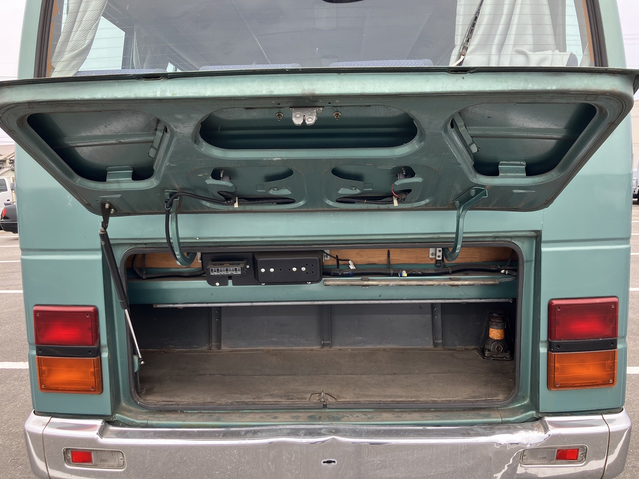 NISSAN Civilian Bus