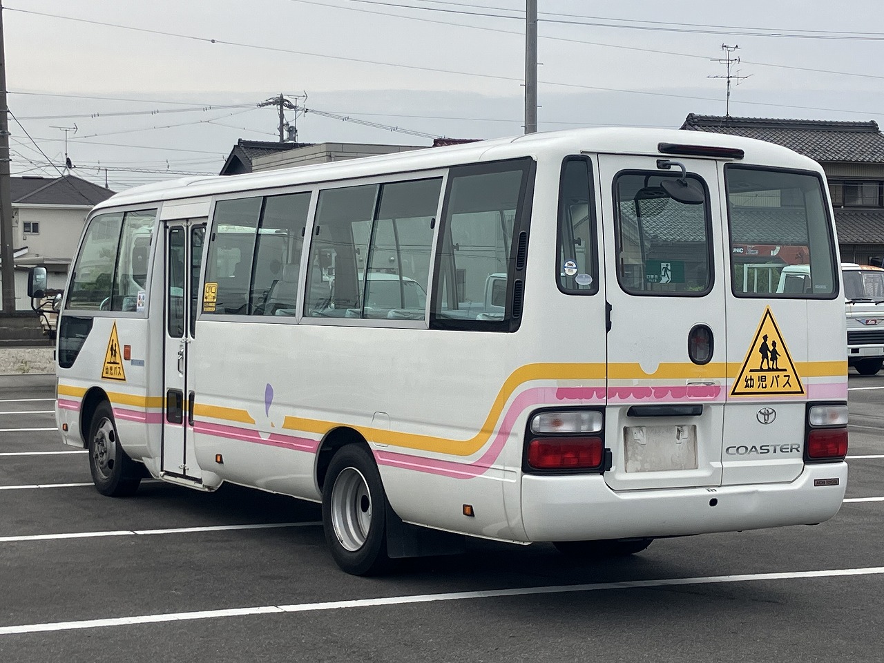 TOYOTA Coaster