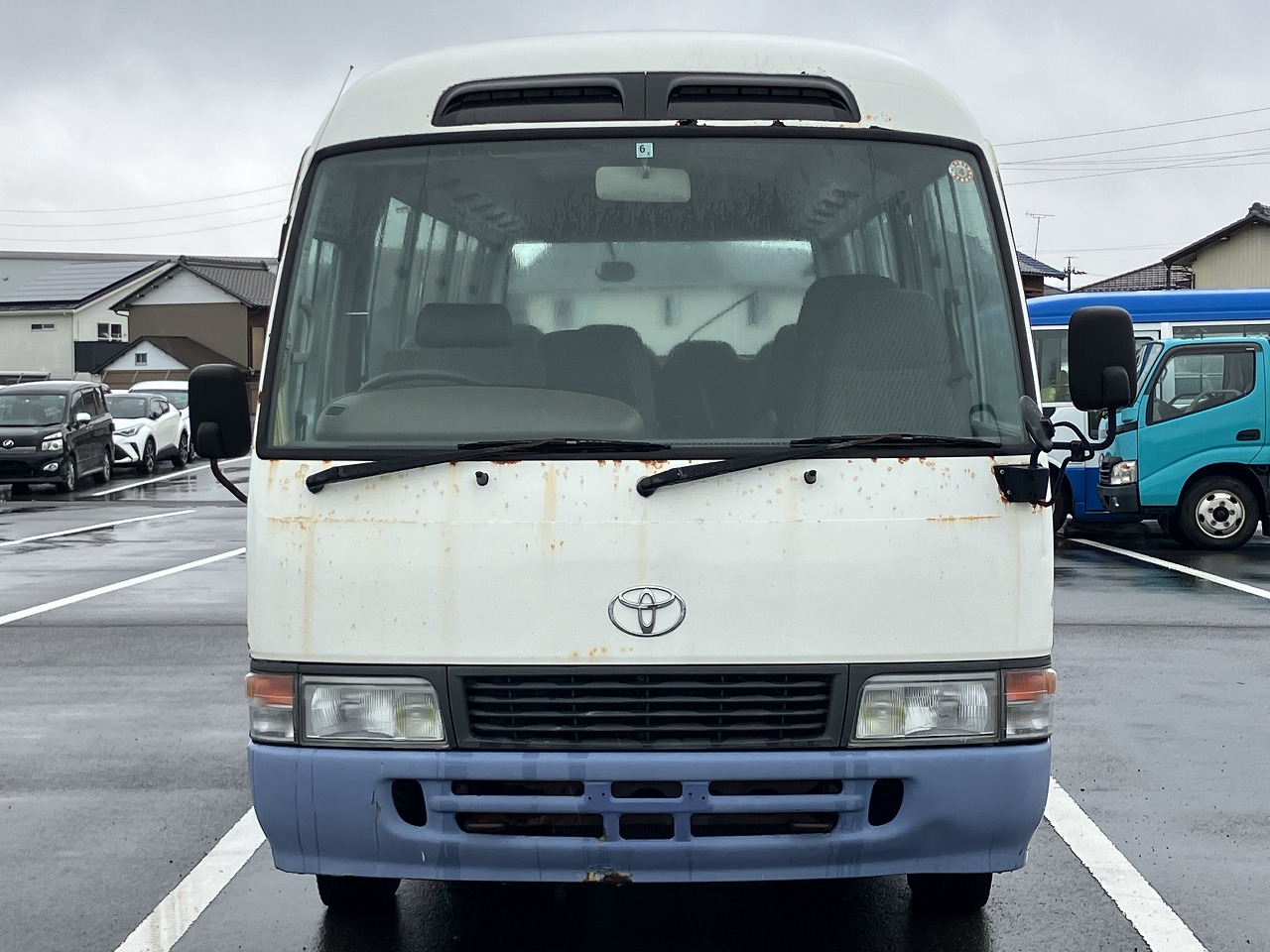 TOYOTA Coaster