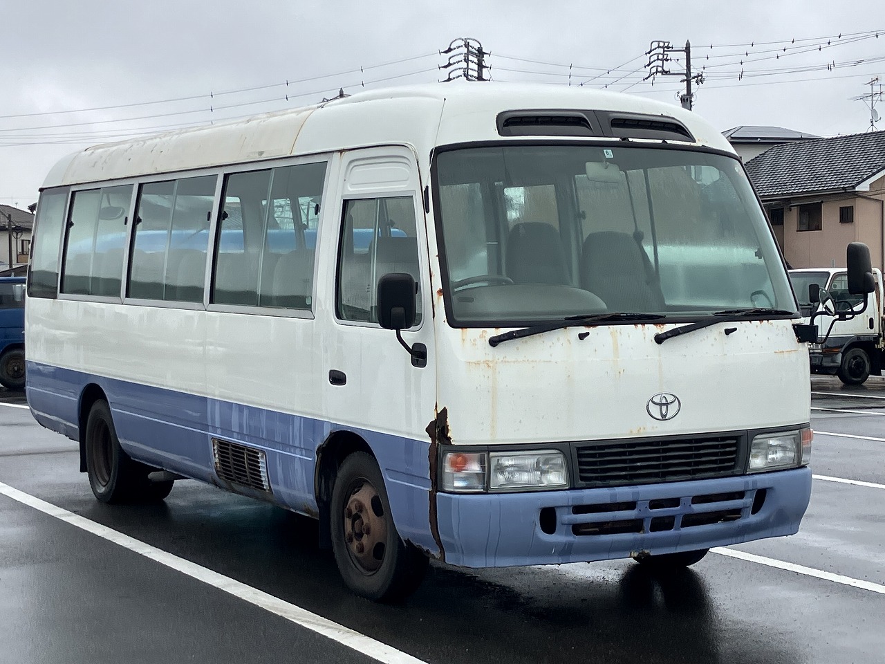 TOYOTA Coaster