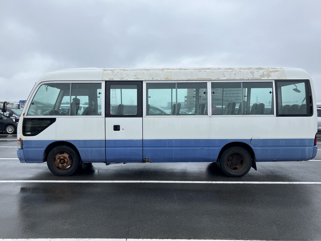 TOYOTA Coaster