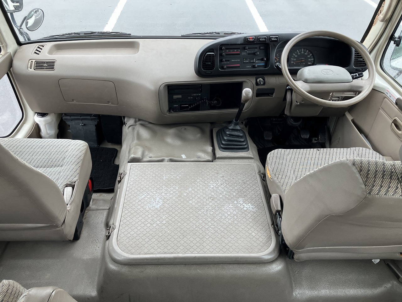TOYOTA Coaster