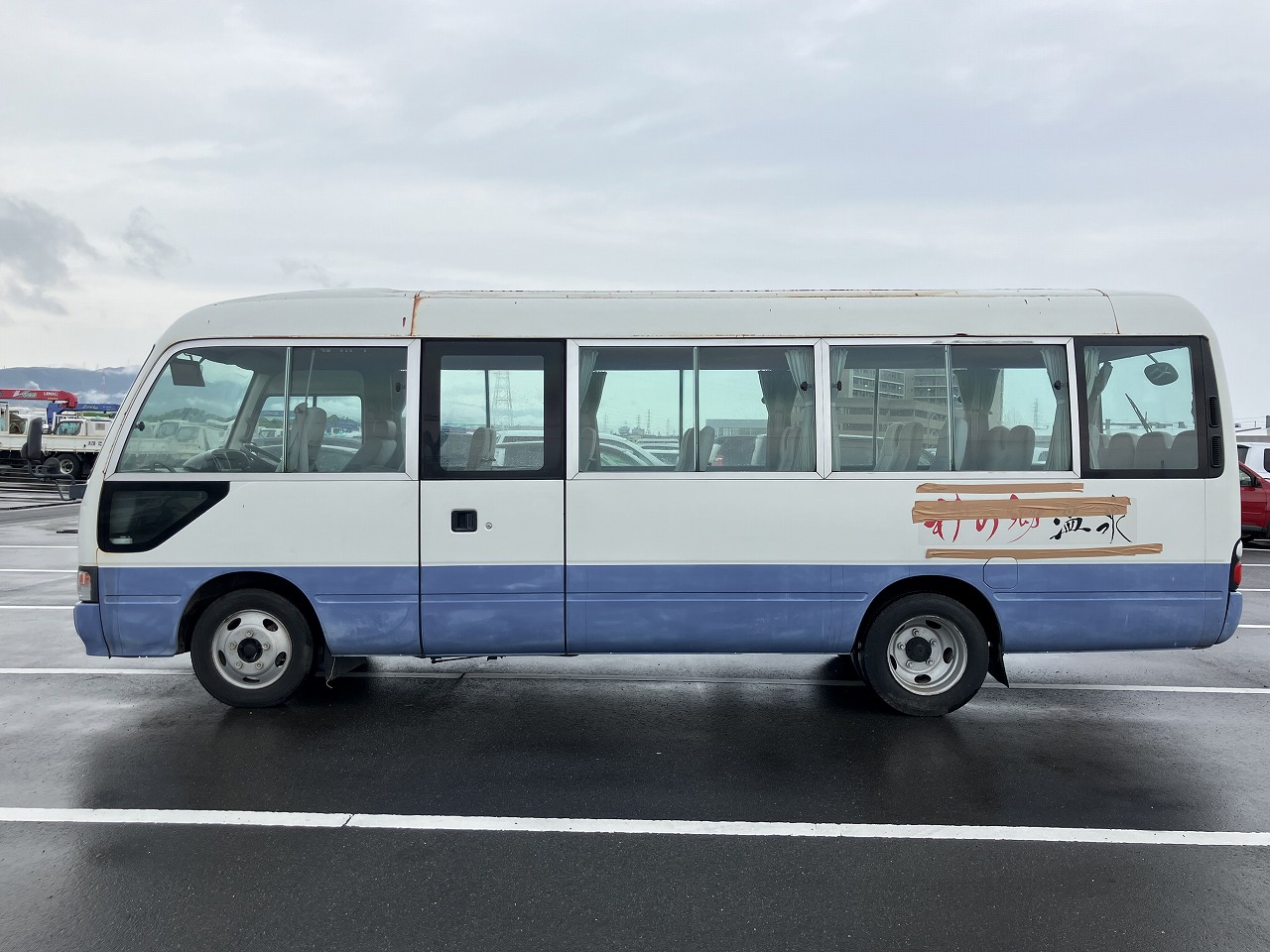 TOYOTA Coaster