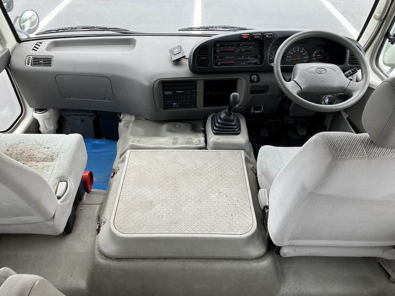 TOYOTA Coaster