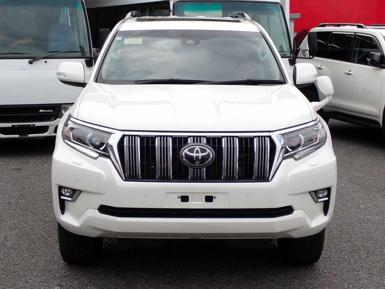 TOYOTA Land Cruiser Prado