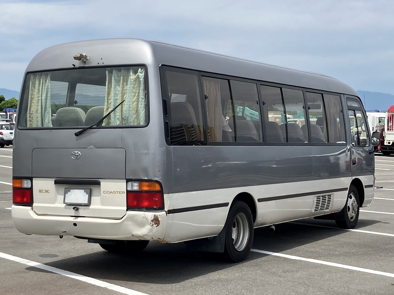 TOYOTA Coaster