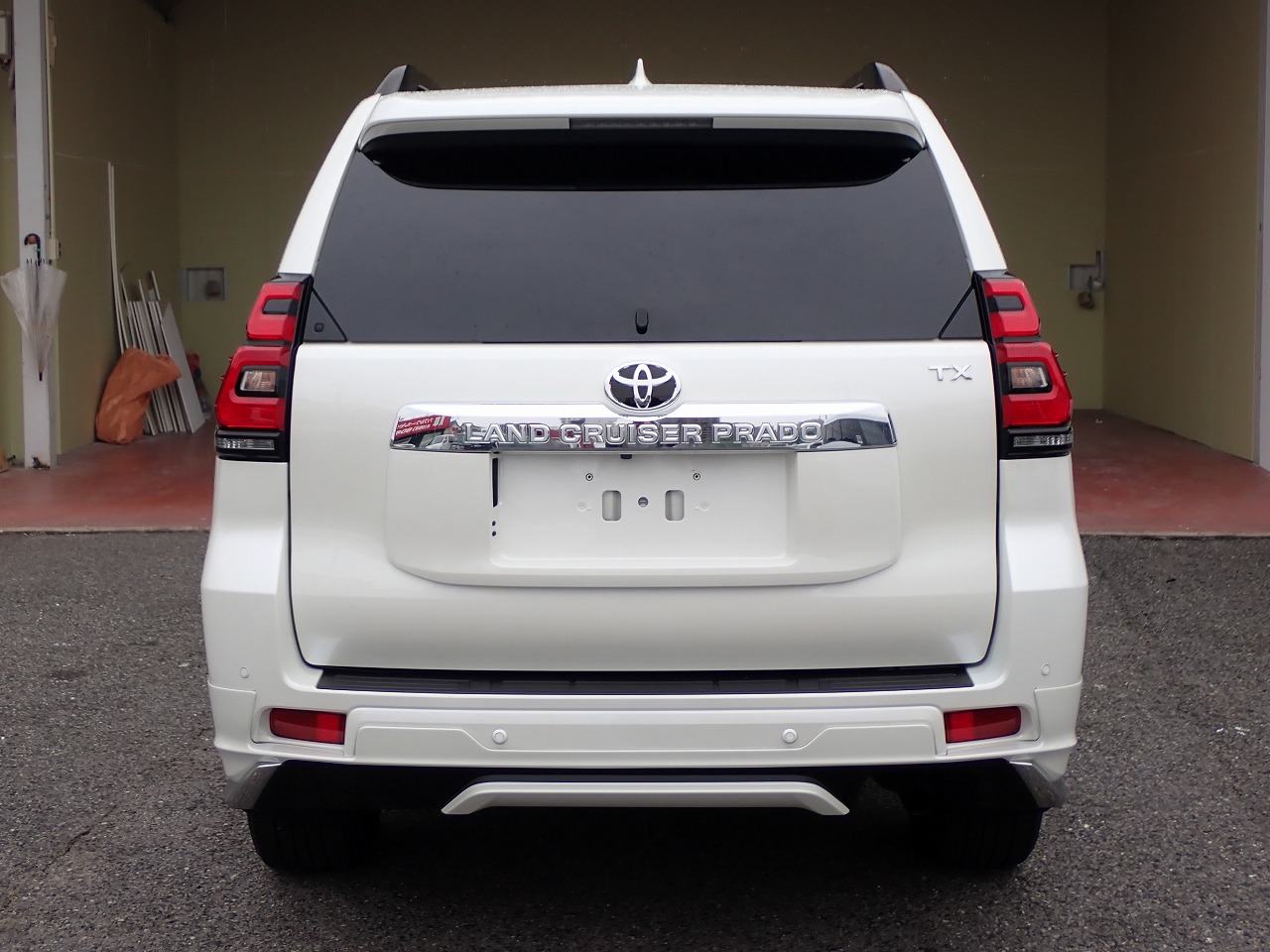 TOYOTA Land Cruiser Prado