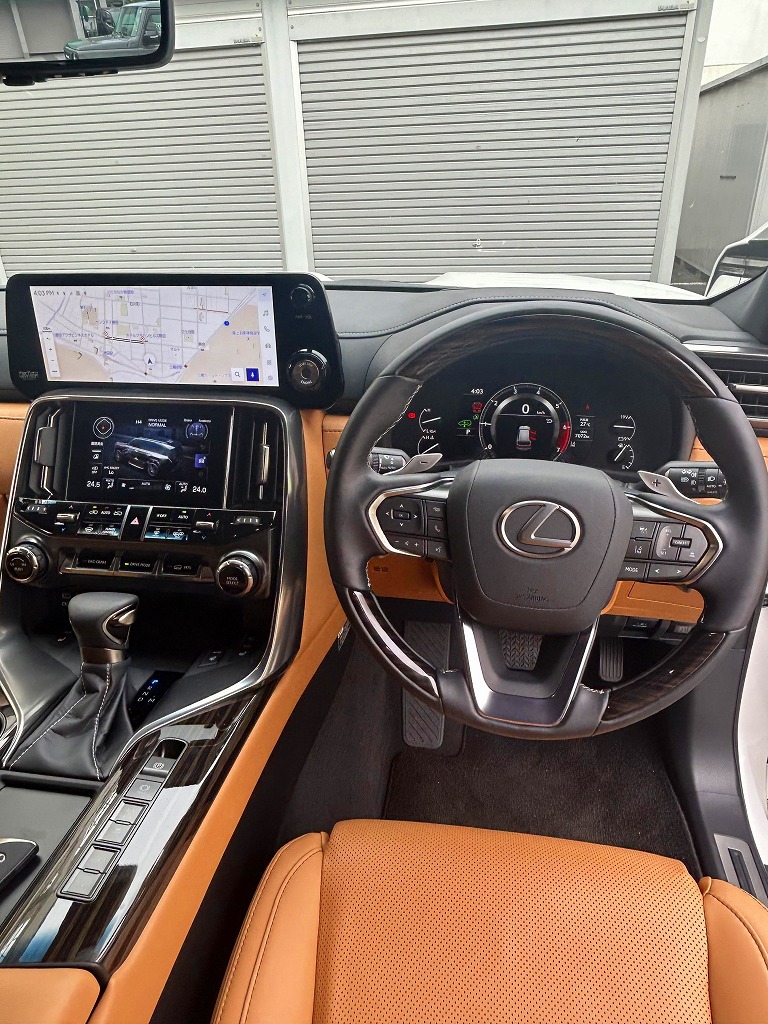 LEXUS LX