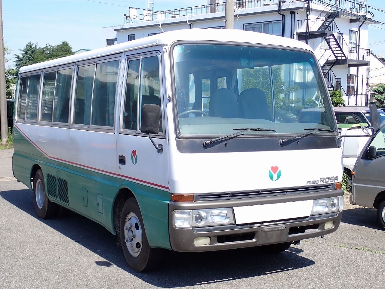 MITSUBISHI Rosa