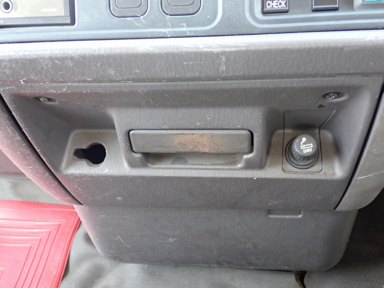 MITSUBISHI Rosa