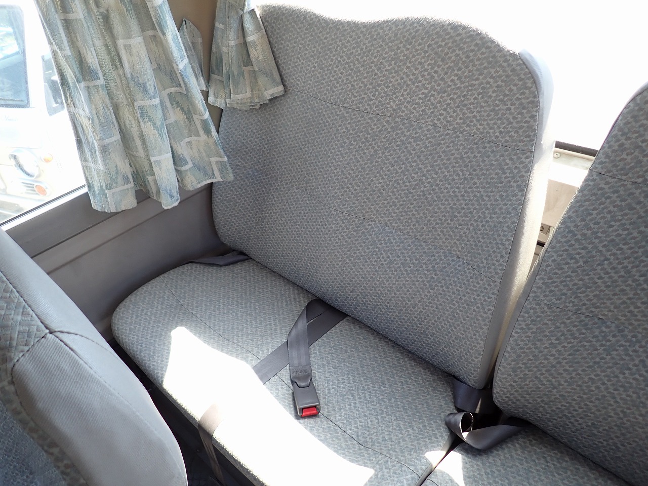 MITSUBISHI Rosa