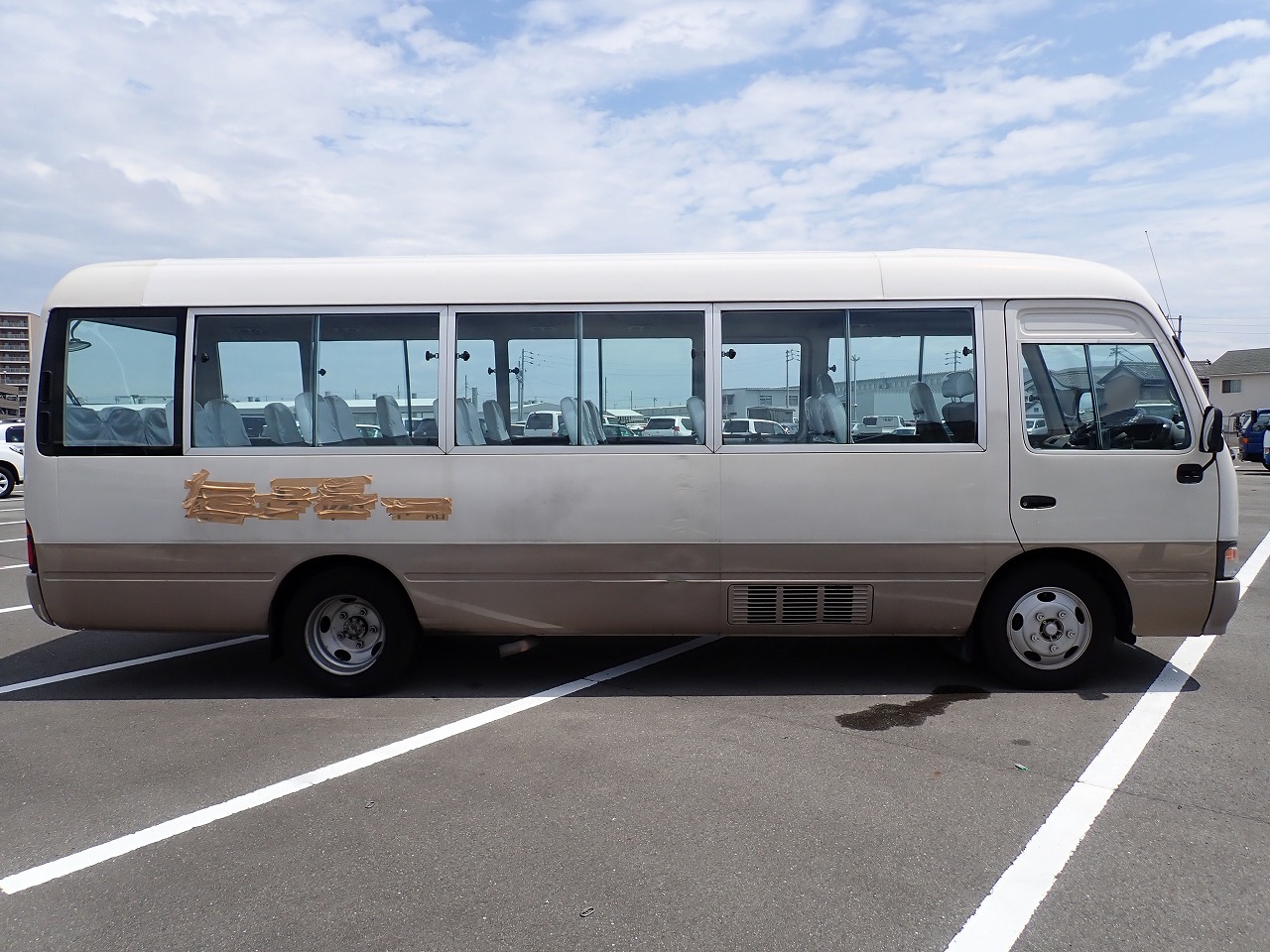 TOYOTA Coaster