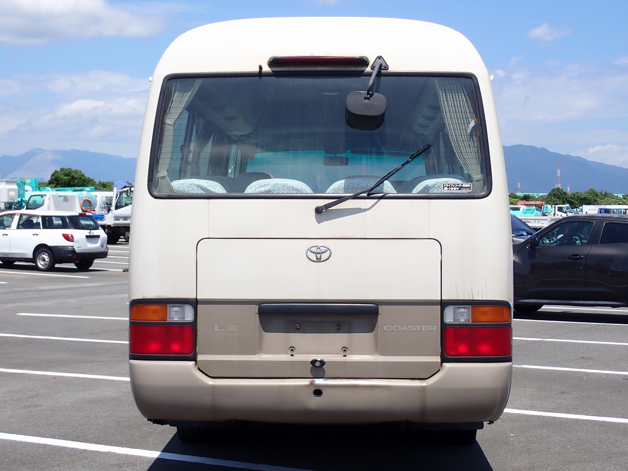 TOYOTA Coaster