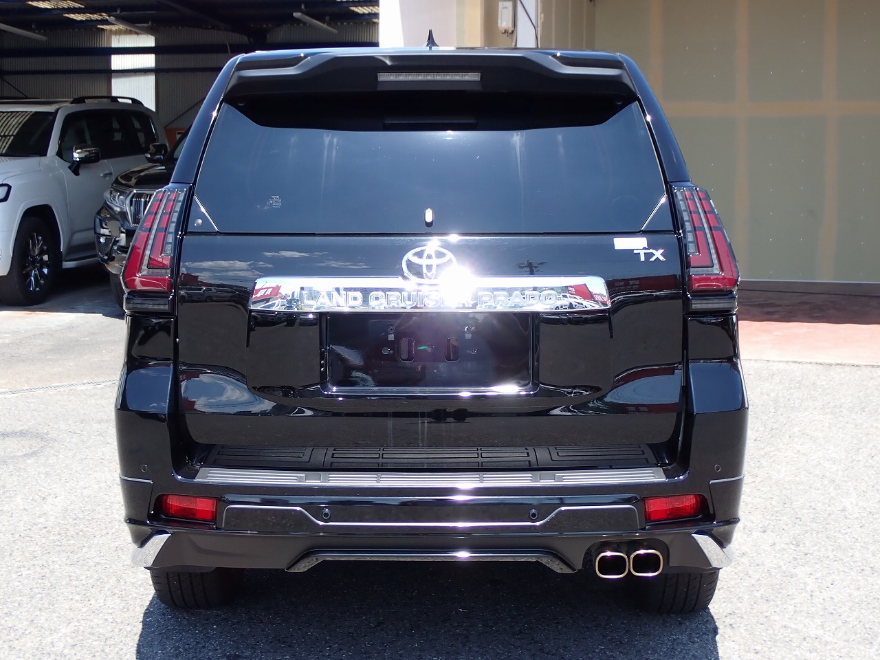 TOYOTA Land Cruiser Prado