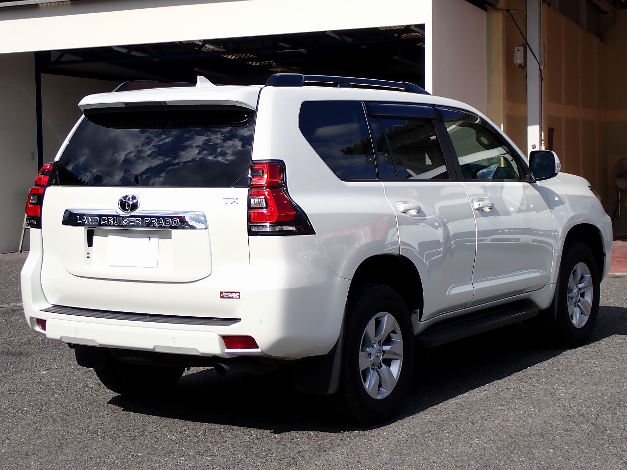 TOYOTA Land Cruiser Prado