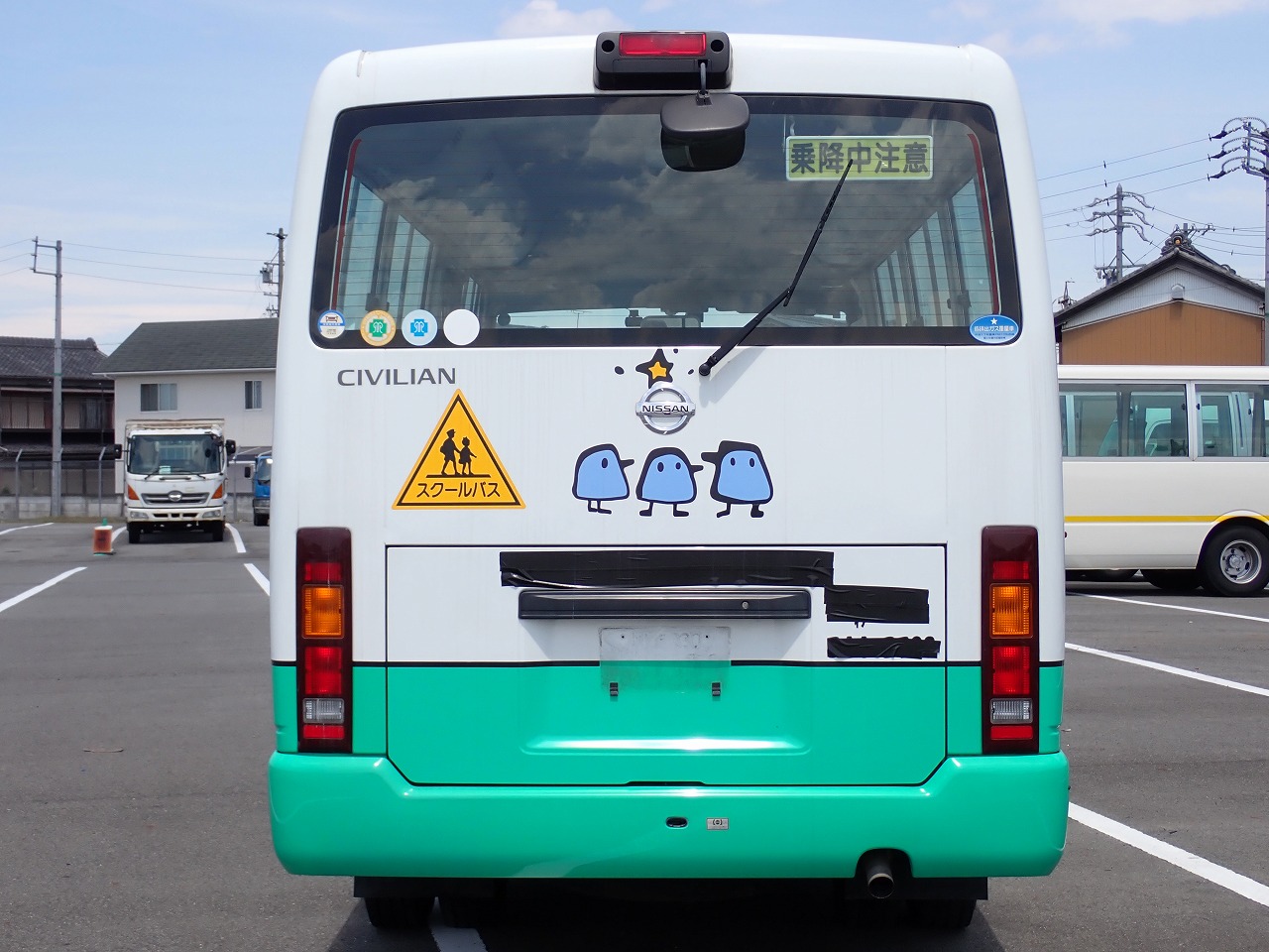 NISSAN Caravan Bus