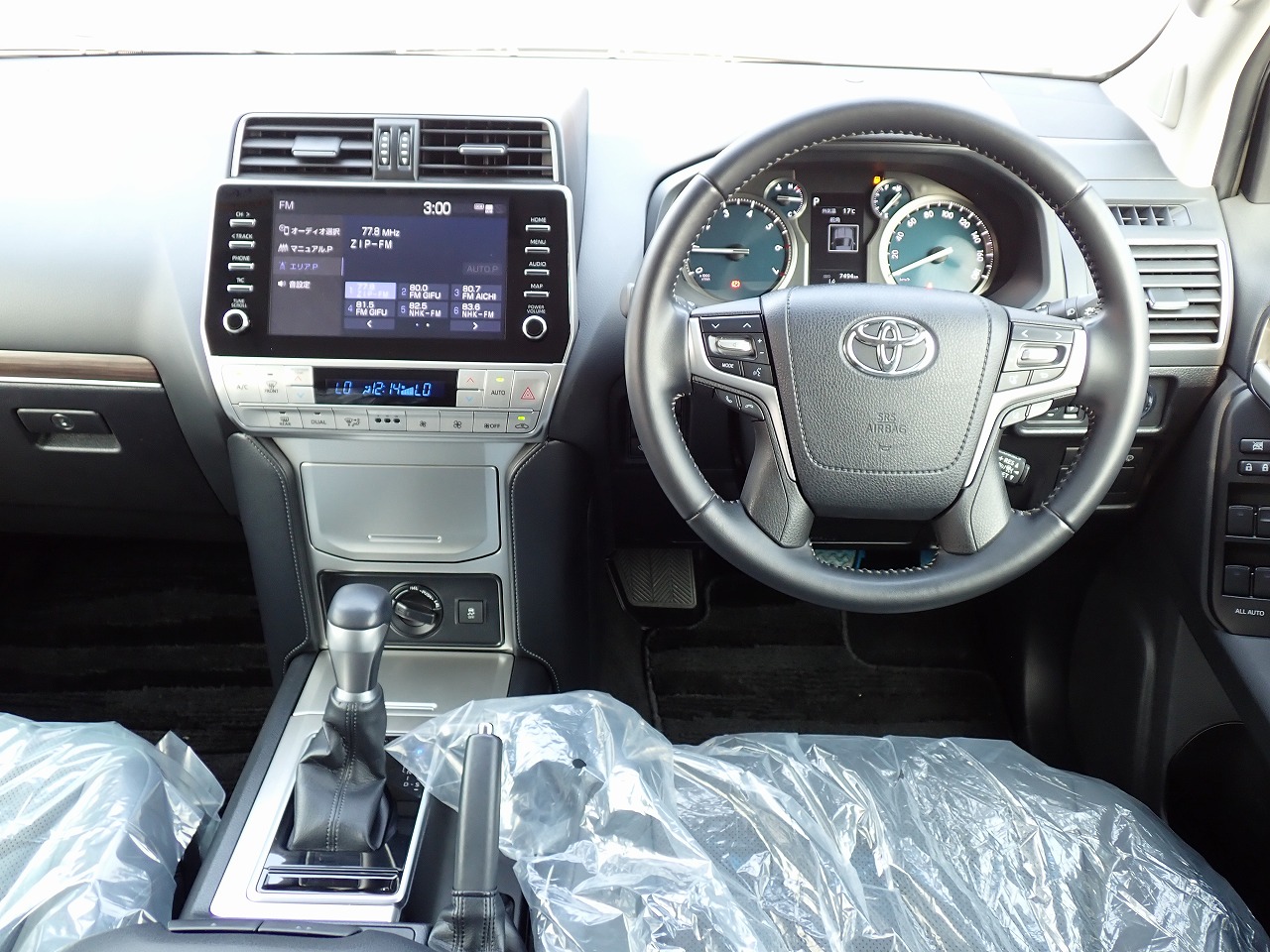 TOYOTA Land Cruiser Prado