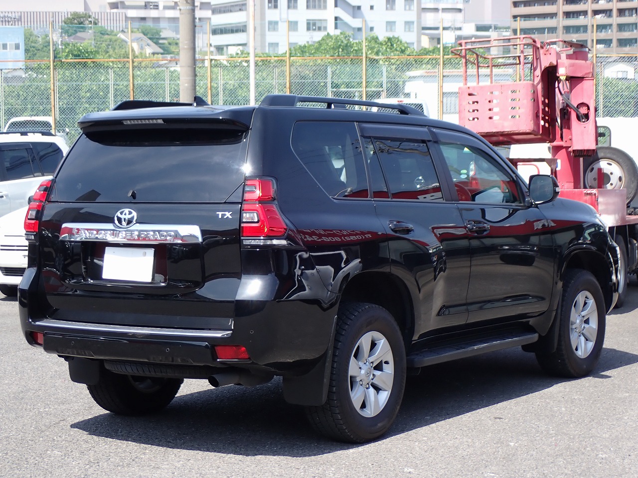 TOYOTA Land Cruiser Prado