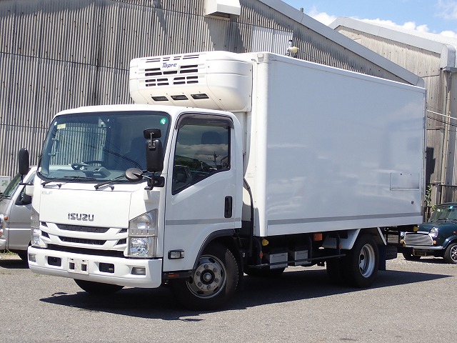 ISUZU Elf Truck