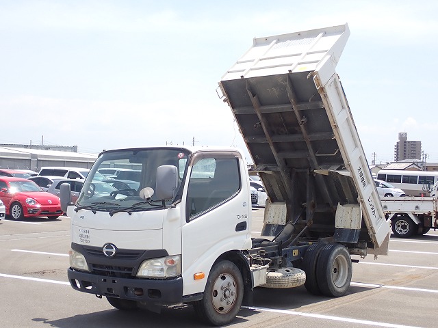HINO Dutro