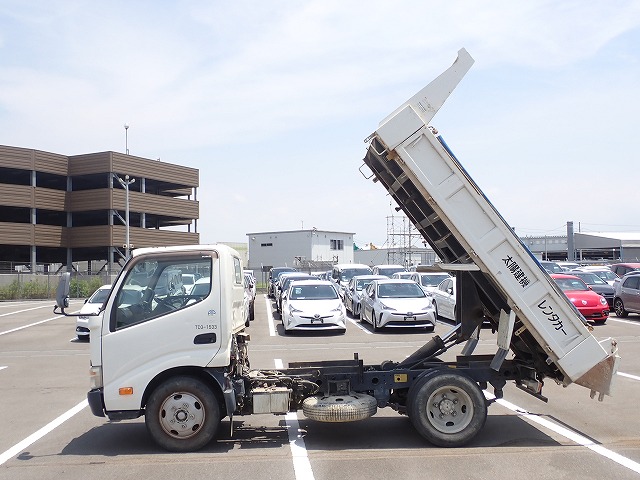 HINO Dutro
