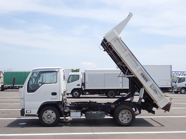 ISUZU Elf Truck