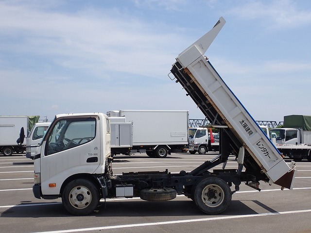 HINO Dutro