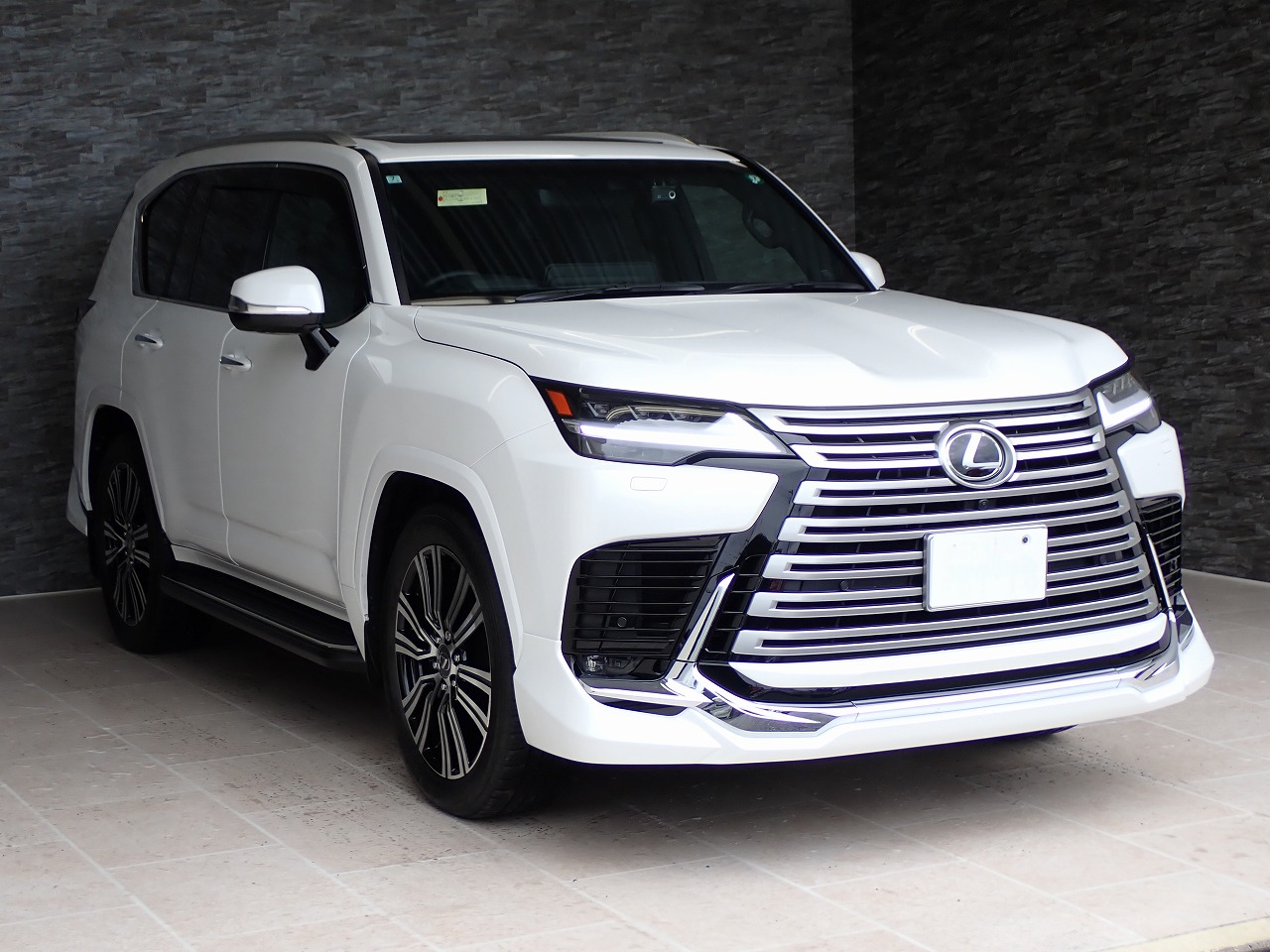 LEXUS LX